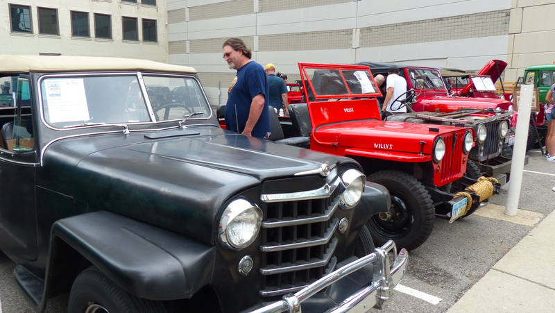 Illustration for article titled Bask In The Explosion Of Jeepness At The Toledo Jeep Festival